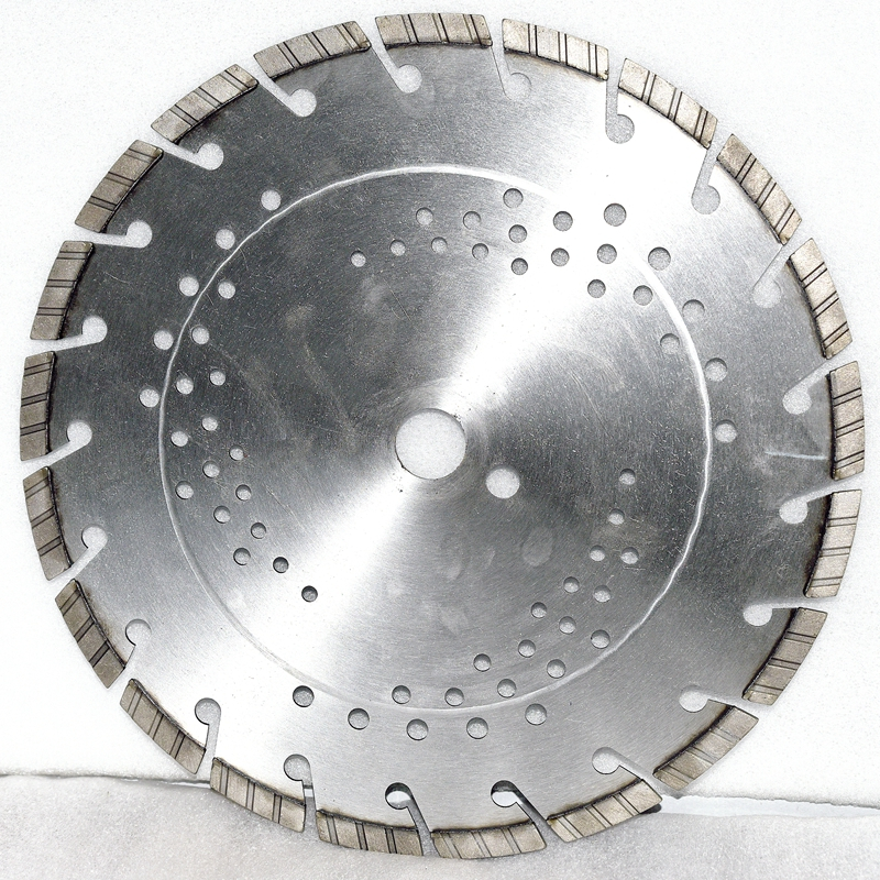 DISCO DE CORTE Corte Diamond láser cuchilla de sierra soldada para reforzarse concreto