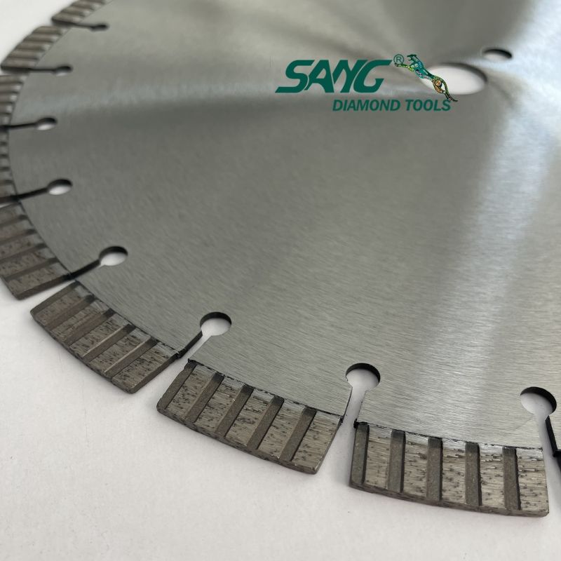cuchilla de sierra de diamante turbo segmentada con láser para cortar concreto